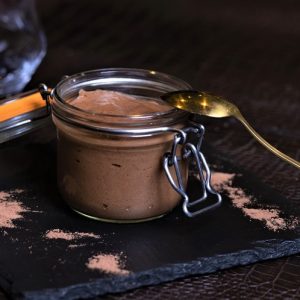 Mousse au chocolat ou crème caramel